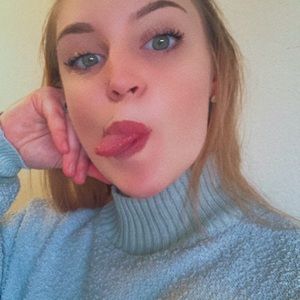 Meet your Posher, Jana